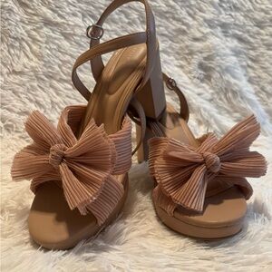 Kelly & Katie Tan Bow Heels